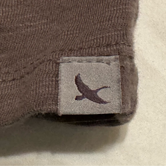 Eddie Bauer Long Sleeved V-Neck Shirt SZ 2XL - Picture 9 of 10